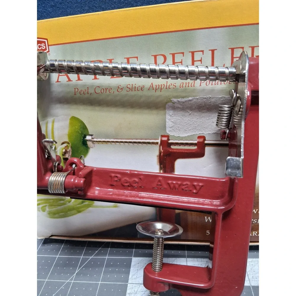 Back to‎ Basics Peel Away Apple Potato Peeler Red Cast Iron Clamp On A501